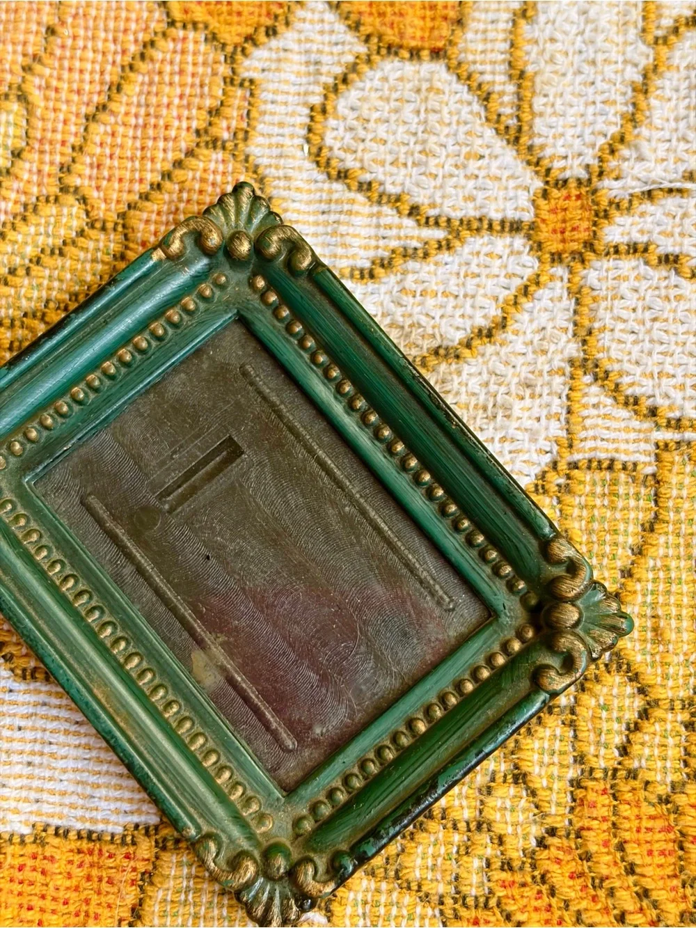 💚⚜️✨ Vintage 1970s Ornate Green Frame ✨⚜️💚